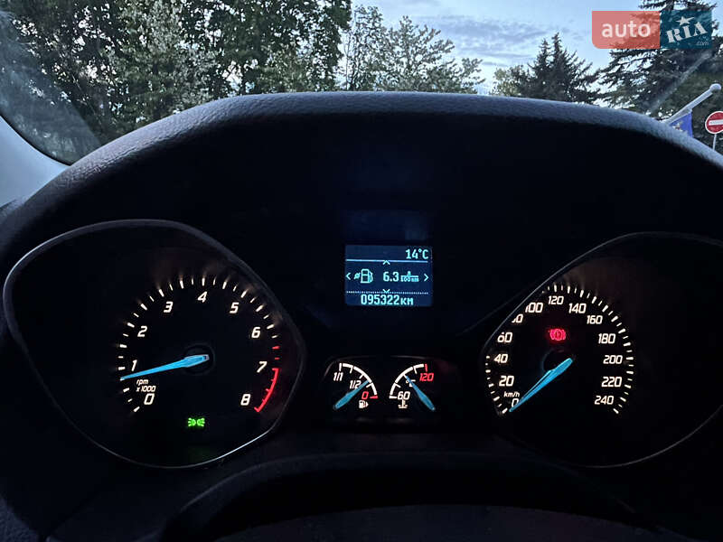 Хэтчбек Ford Focus 2014 в Николаеве