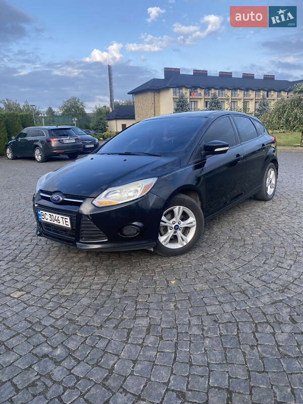 Хэтчбек Ford Focus 2014 в 