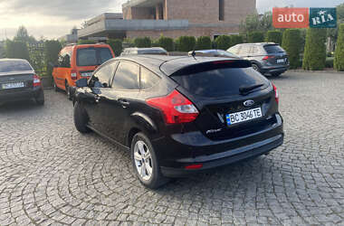 Хэтчбек Ford Focus 2014 в 