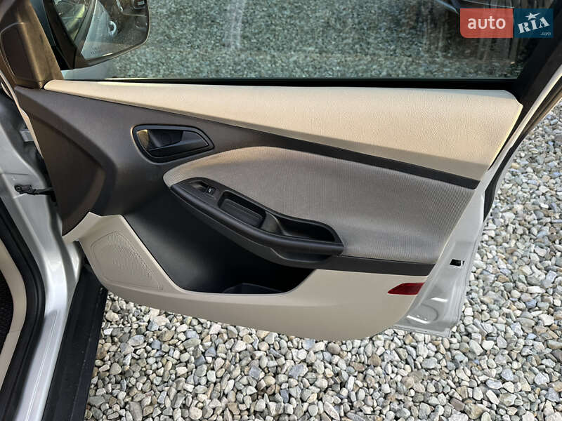 Седан Ford Focus 2012 в Ивано-Франковске