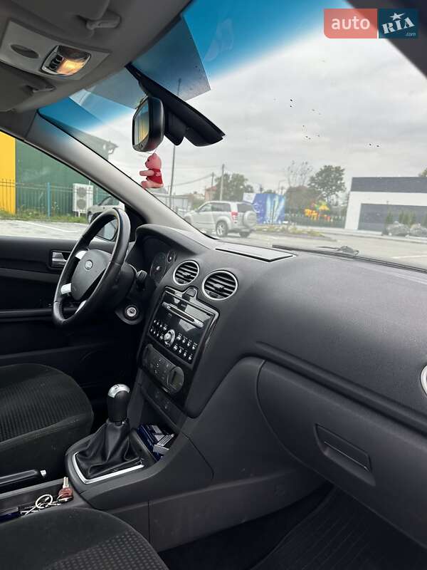 Седан Ford Focus 2005 в Шептицькому фото 20 Седан Ford Focus 2005 в Шептицькому