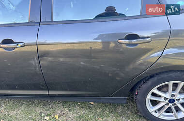 Хэтчбек Ford Focus 2017 в 