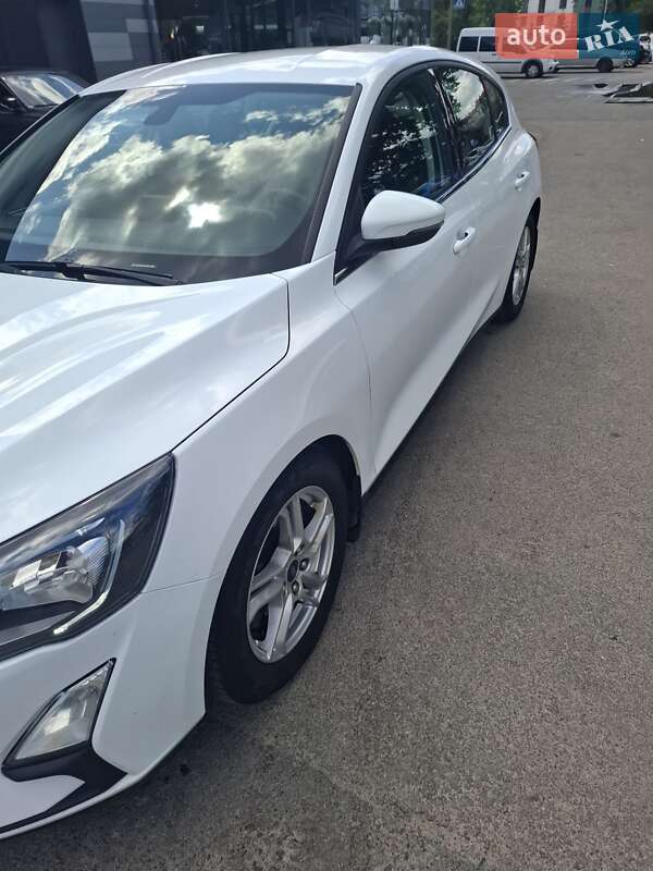 Хэтчбек Ford Focus 2019 в Днепре фото 8 Хэтчбек Ford Focus 2019 в Днепре