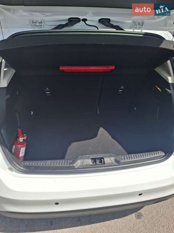 Хэтчбек Ford Focus 2019 в Днепре фото 16 Хэтчбек Ford Focus 2019 в Днепре
