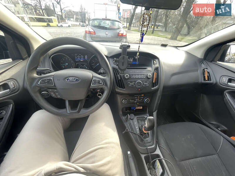 Седан Ford Focus 2017 в Львове
