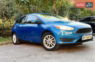 Хэтчбек Ford Focus 2015 в 
