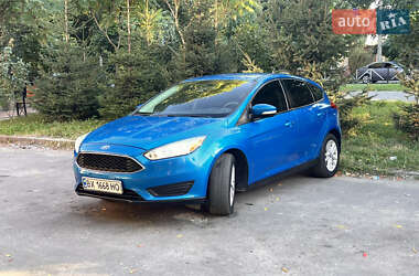 Хэтчбек Ford Focus 2015 в 