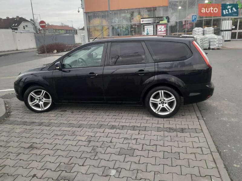 Универсал Ford Focus 2010 в Хусте