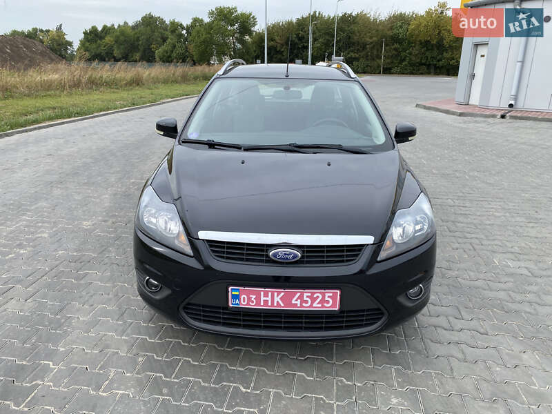 Универсал Ford Focus 2010 в 