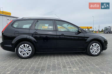 Универсал Ford Focus 2010 в 
