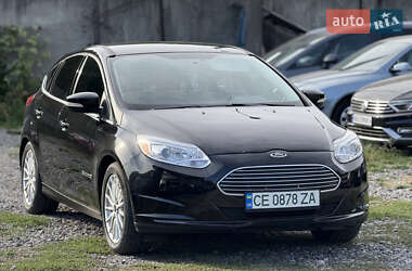 Хэтчбек Ford Focus 2013 в 