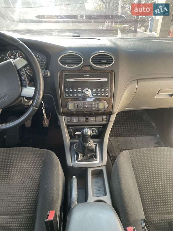Універсал Ford Focus 2006 в Мукачевому