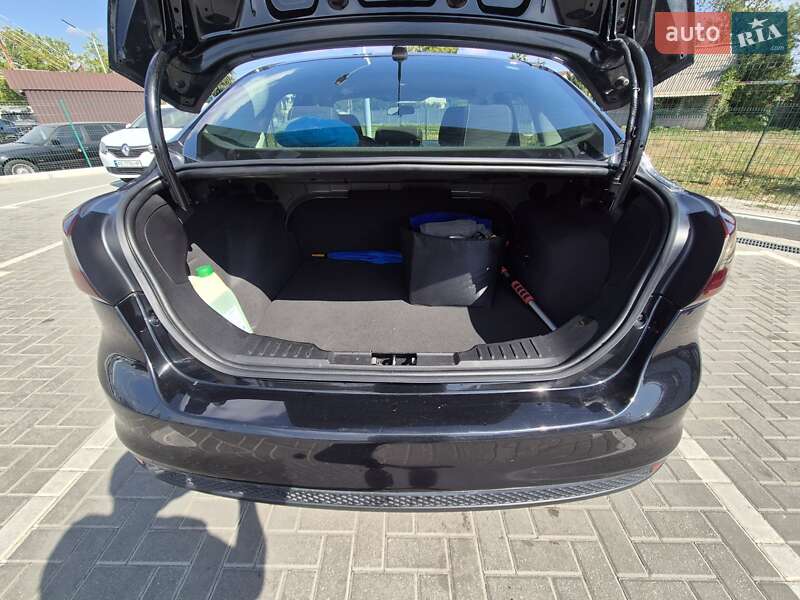 Седан Ford Focus 2013 в Дніпрі