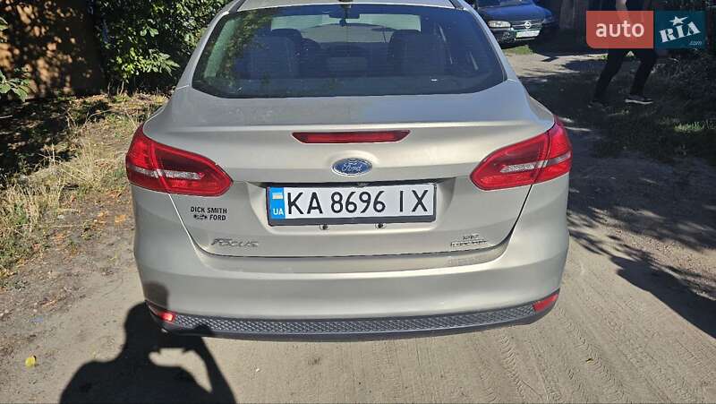 Седан Ford Focus 2015 в Бершади