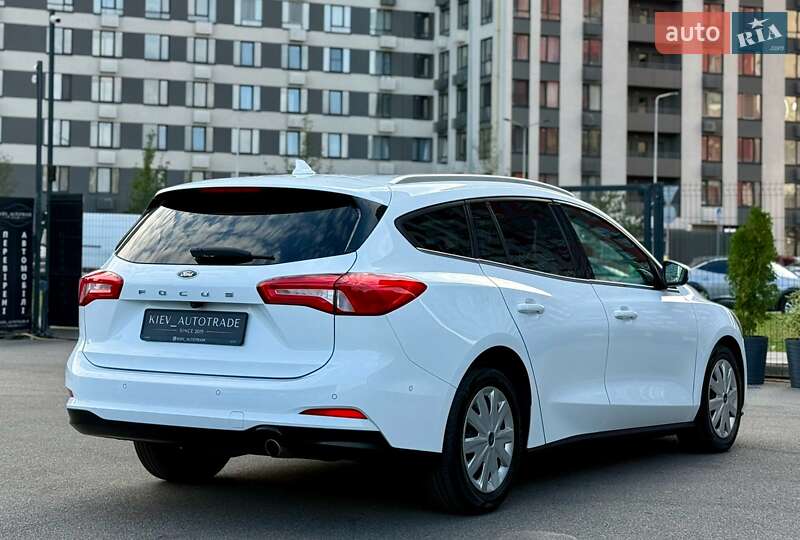 Универсал Ford Focus 2019 в Киеве