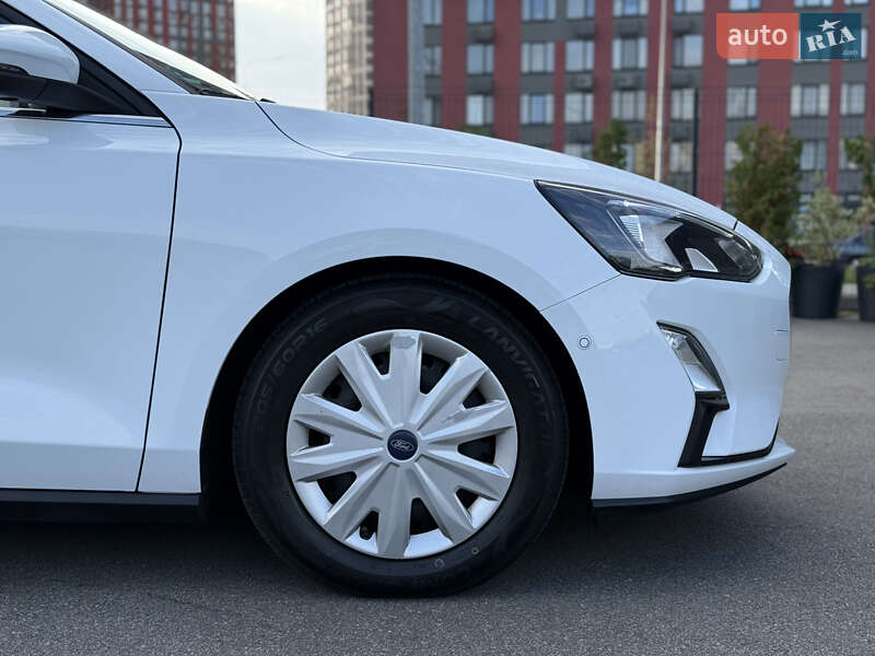 Универсал Ford Focus 2019 в Киеве