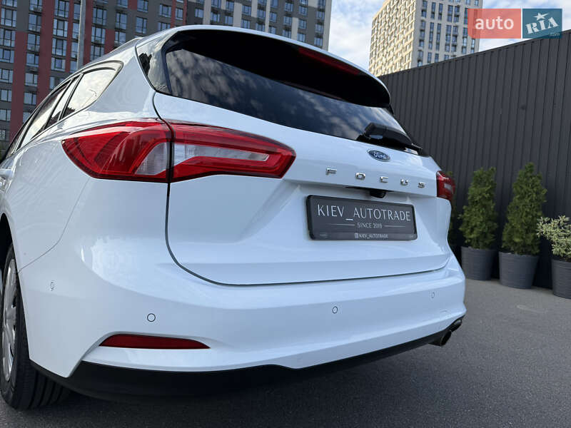 Универсал Ford Focus 2019 в Киеве