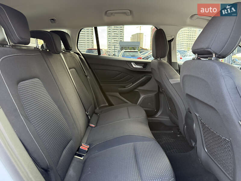 Универсал Ford Focus 2019 в Киеве
