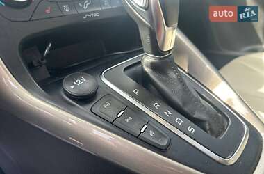 Седан Ford Focus 2018 в 