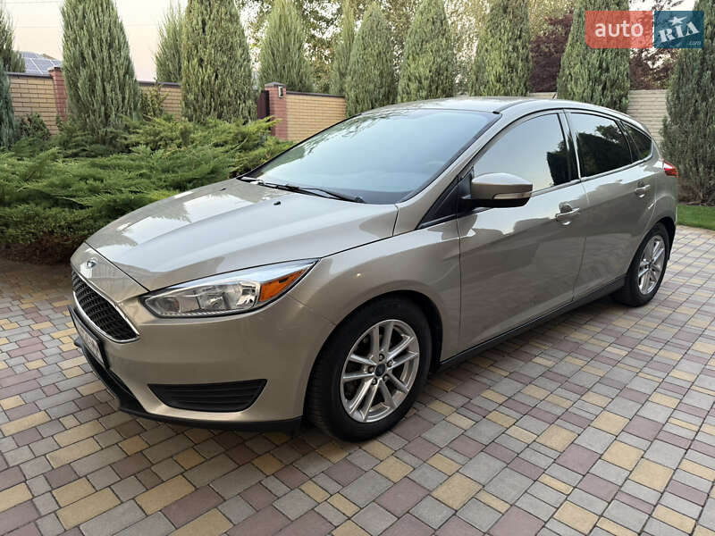 Хэтчбек Ford Focus 2015 в Днепре