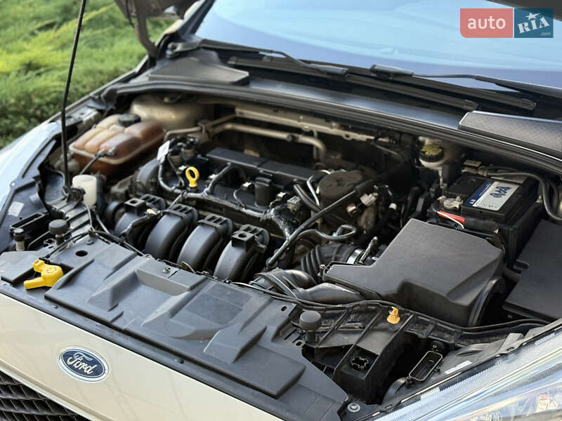Хэтчбек Ford Focus 2015 в Днепре