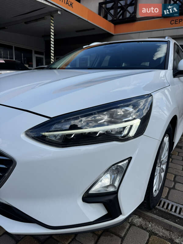 Универсал Ford Focus 2020 в Сваляве