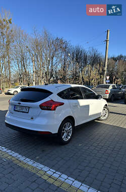 Хэтчбек Ford Focus 2017 в 