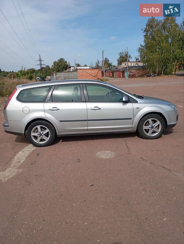 Универсал Ford Focus 2006 в Чернигове фото 2 Универсал Ford Focus 2006 в Чернигове