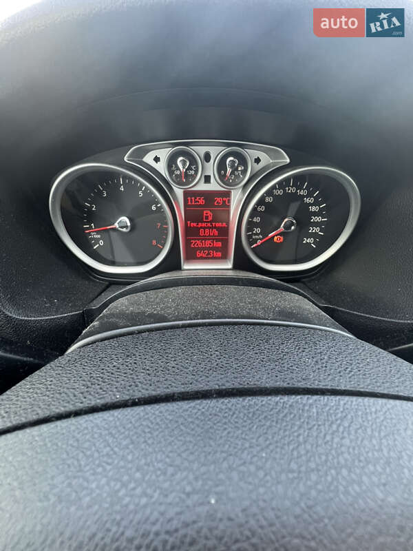 Универсал Ford Focus 2008 в Городке