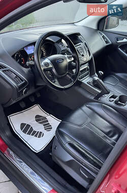 Универсал Ford Focus 2013 в 