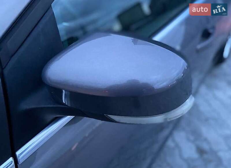 Хэтчбек Ford Focus 2011 в Львове