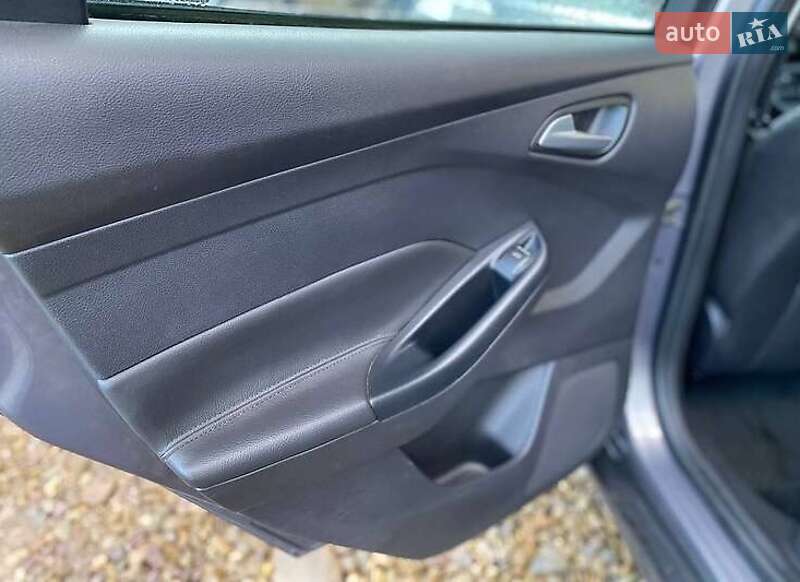 Хэтчбек Ford Focus 2011 в Львове