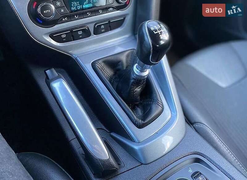 Хэтчбек Ford Focus 2011 в Львове