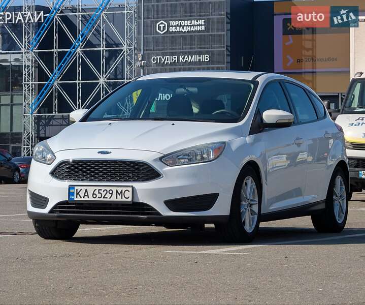 Хэтчбек Ford Focus 2016 в 