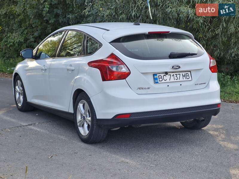 Хетчбек Ford Focus 2012 в Львові фото 5 Хетчбек Ford Focus 2012 в Львові