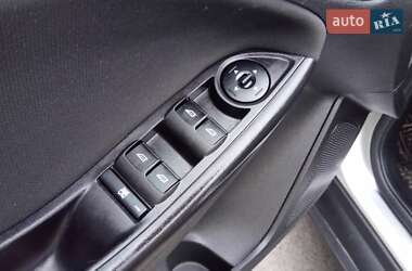 Хэтчбек Ford Focus 2017 в 