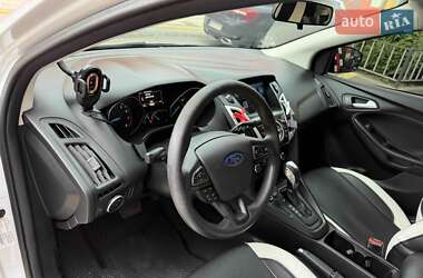 Седан Ford Focus 2017 в 