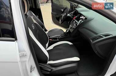 Седан Ford Focus 2017 в 