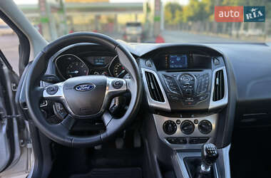 Универсал Ford Focus 2012 в 