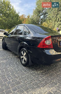 Седан Ford Focus 2008 в 