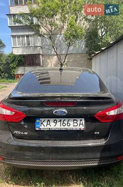 Седан Ford Focus 2013 в Черкасах