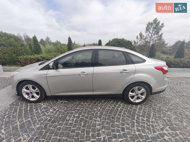 Седан Ford Focus 2014 в Днепре