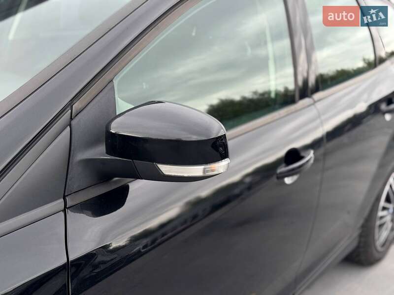 Универсал Ford Focus 2015 в Ровно