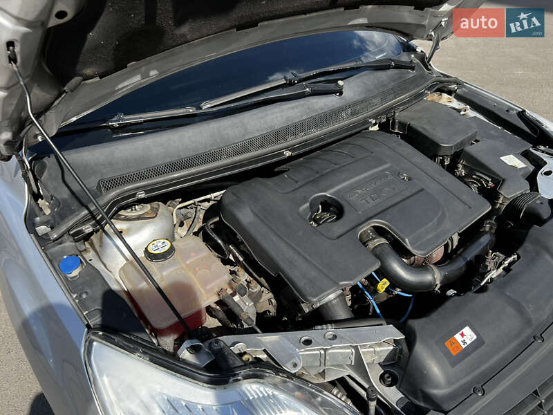 Хетчбек Ford Focus 2011 в Києві