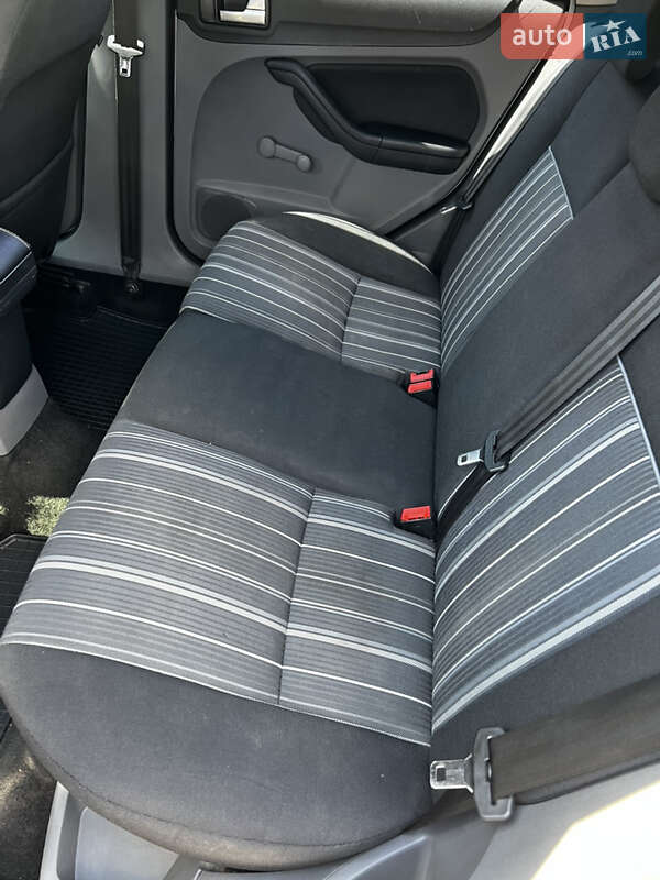 Хетчбек Ford Focus 2011 в Києві