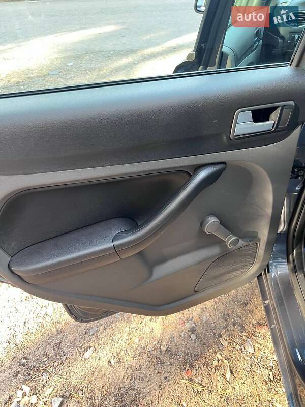 Универсал Ford Focus 2006 в Житомире фото 14 Универсал Ford Focus 2006 в Житомире