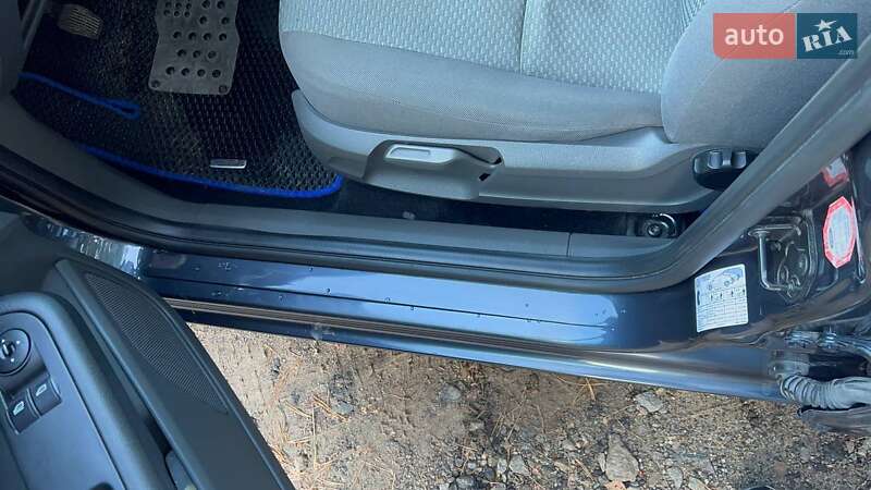 Универсал Ford Focus 2006 в Житомире фото 49 Универсал Ford Focus 2006 в Житомире