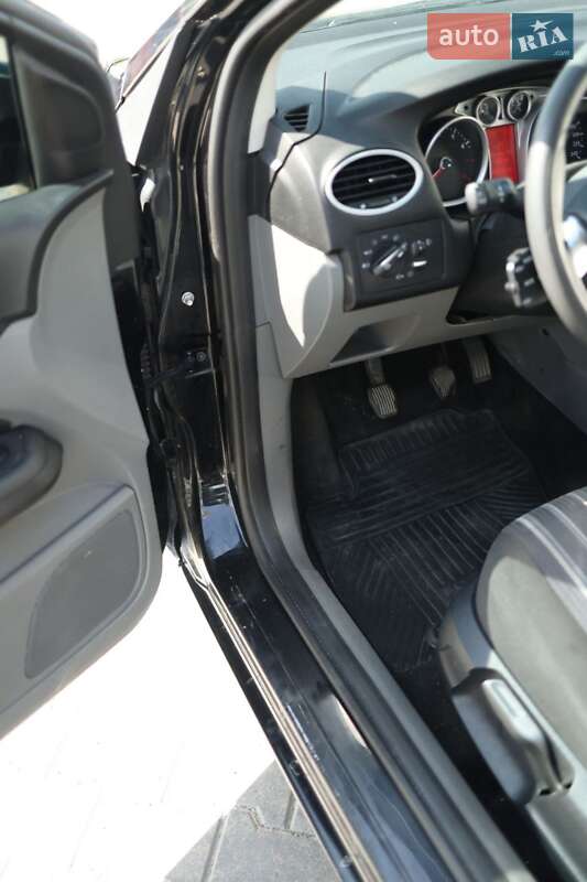 Хэтчбек Ford Focus 2009 в Коломые