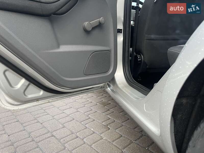 Универсал Ford Focus 2008 в Ровно фото 17 Универсал Ford Focus 2008 в Ровно