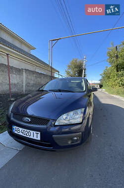 Хэтчбек Ford Focus 2006 в 